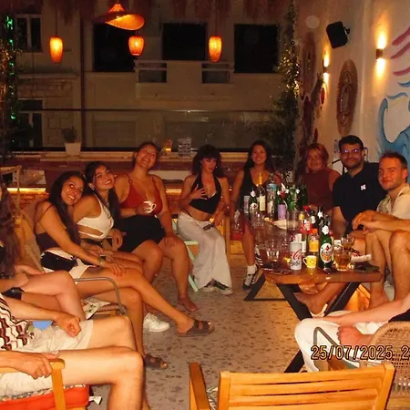 Albergue Vega 43 Sarandë