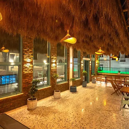 Hostel Vega 43 Sarande